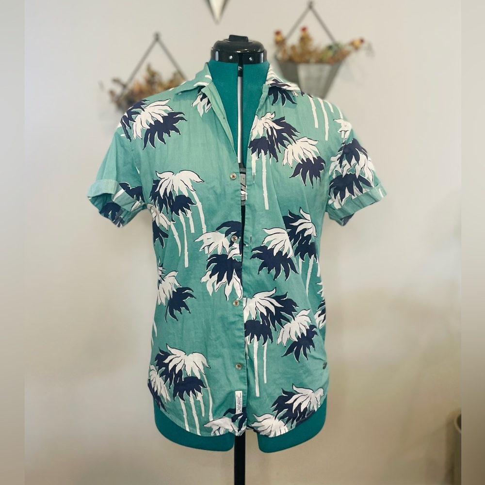 Scotch & Soda Green, Blue and White Tropical Short Sleeve Button Down Shirt